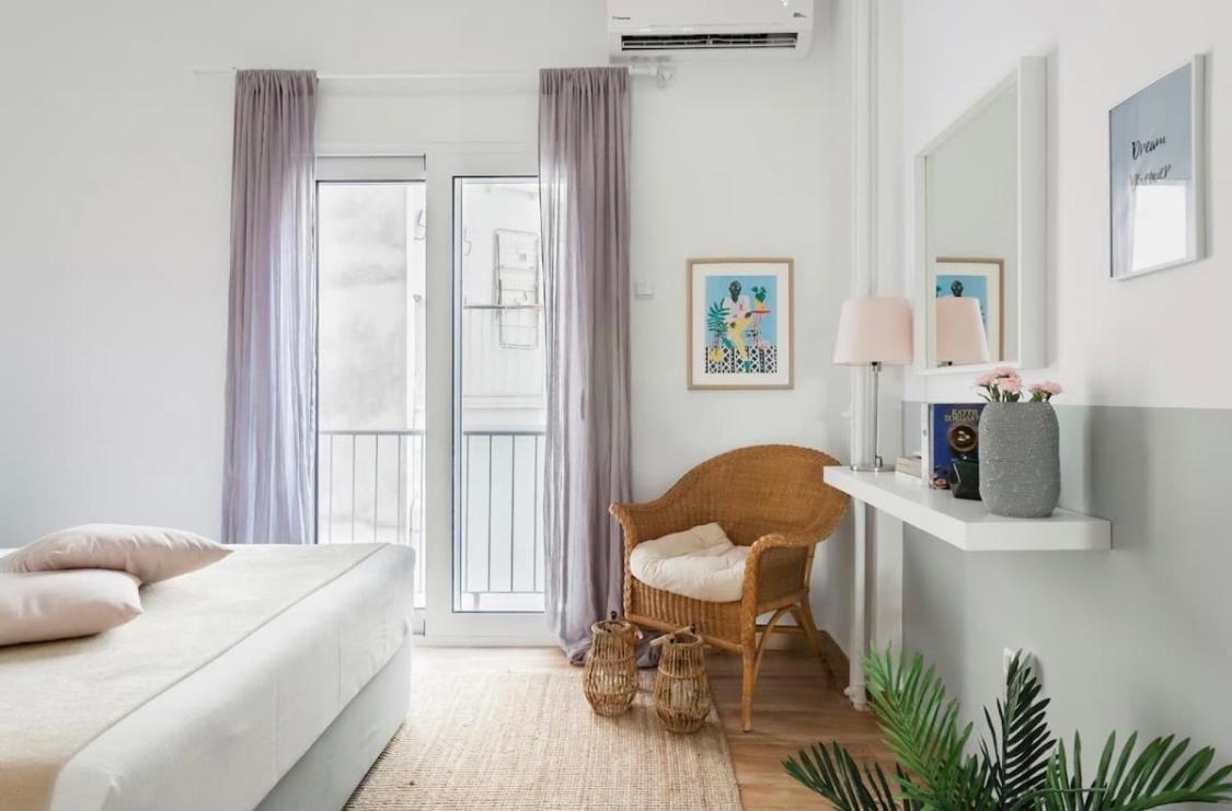Your "Home Away From Home" - Phillopapou Hill Athens Exterior photo