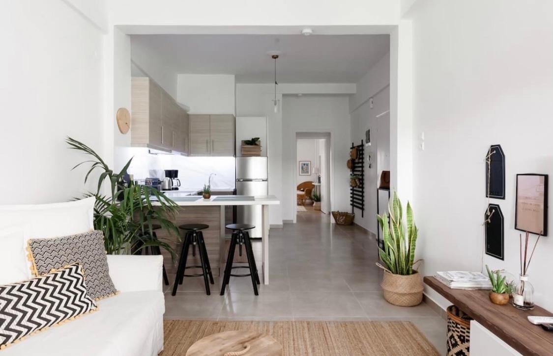 Your "Home Away From Home" - Phillopapou Hill Athens Exterior photo