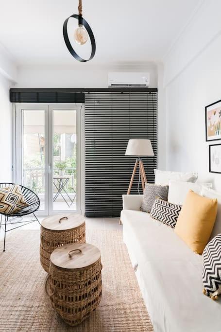 Your "Home Away From Home" - Phillopapou Hill Athens Exterior photo
